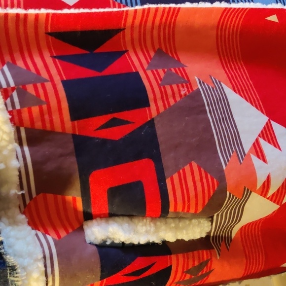 Loragal Women's Mixed Patchwork and Denim Aztec Print Coat NWT Size 3XL - Picture 4 of 12